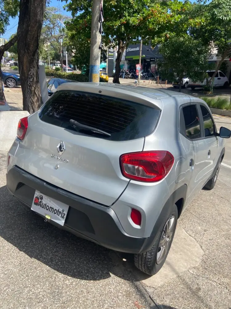 Miniatura 6