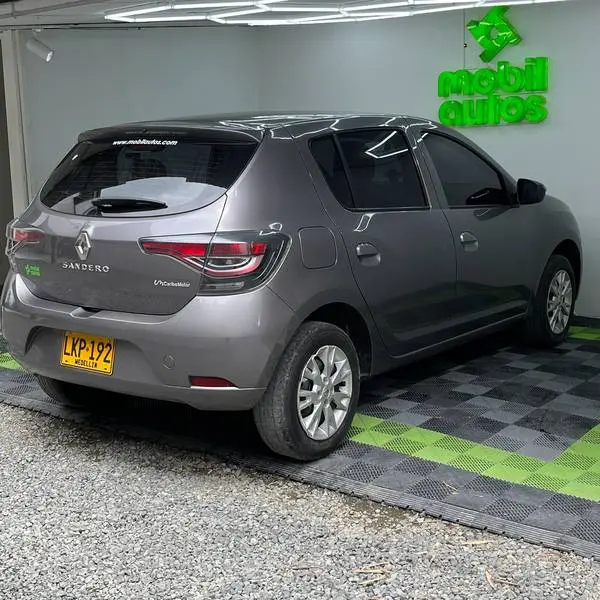 Miniatura 8